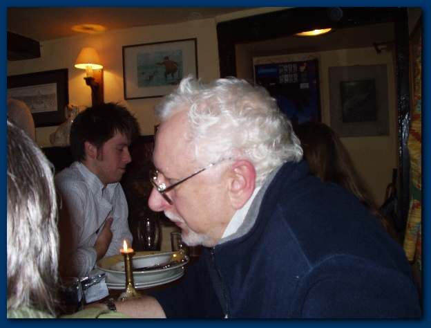 600x449 pixels (97K)